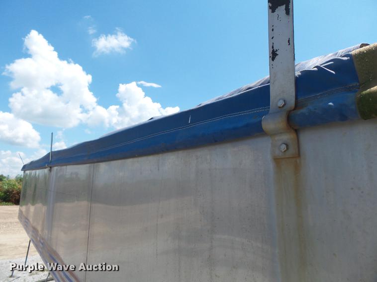 image for item DB7094 Adams 600T fertilizer tender bed