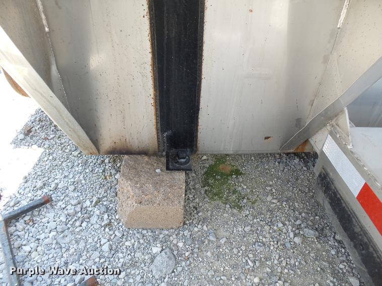 image for item DB7095 Adams 600T fertilizer tender bed