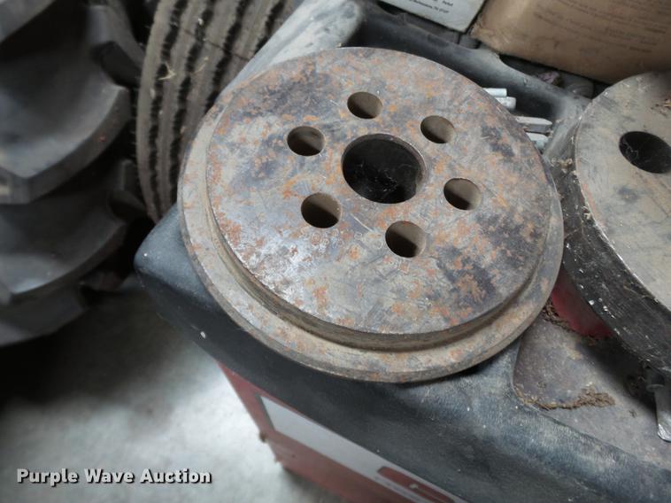 image for item DB7100 Coats 6450 tire balancer