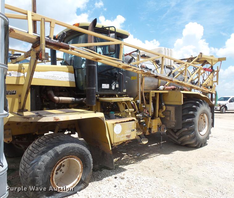 image for item DC1227 2002 Ag-Chem TerraGator 8104 sprayer