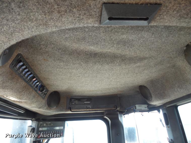 image for item DC1227 2002 Ag-Chem TerraGator 8104 sprayer