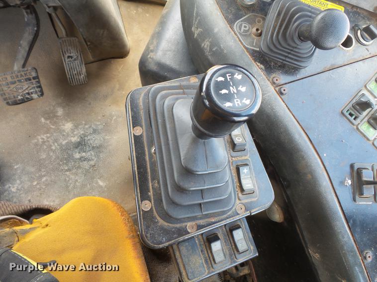 image for item DC1227 2002 Ag-Chem TerraGator 8104 sprayer