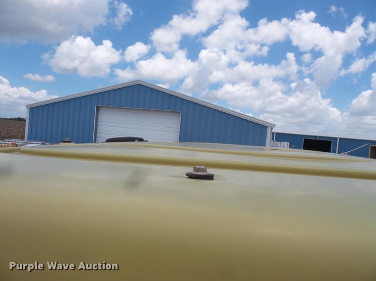 image for item DC1227 2002 Ag-Chem TerraGator 8104 sprayer