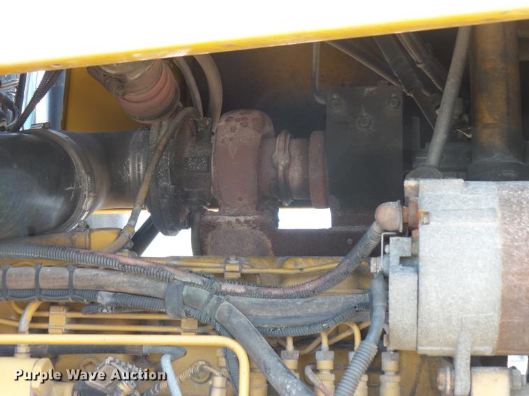 image for item DC1227 2002 Ag-Chem TerraGator 8104 sprayer