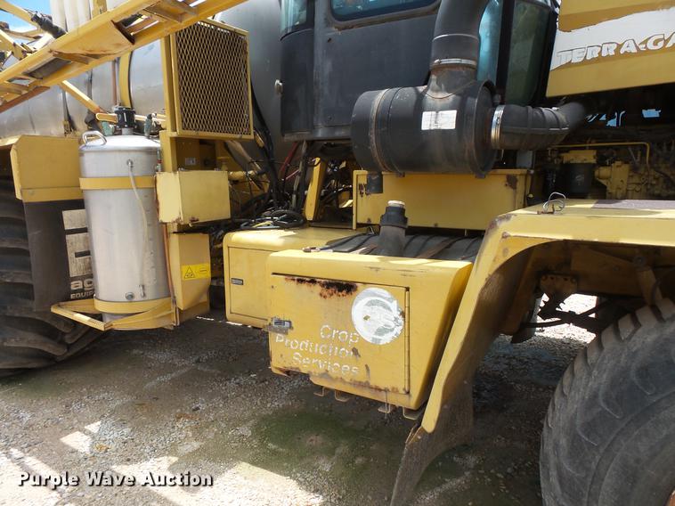 image for item DC1227 2002 Ag-Chem TerraGator 8104 sprayer