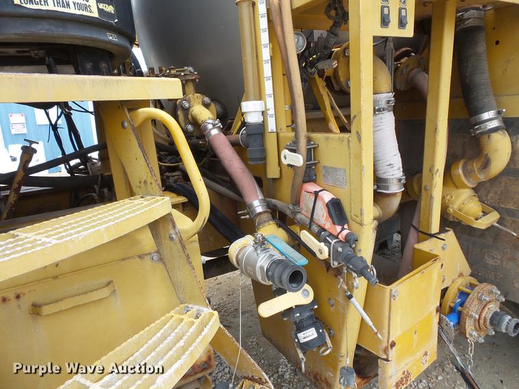 image for item DC1227 2002 Ag-Chem TerraGator 8104 sprayer