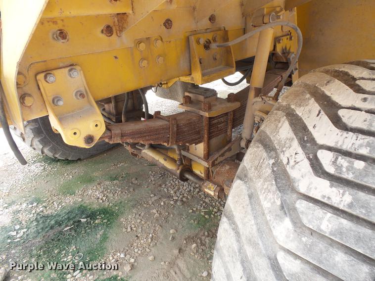 image for item DC1227 2002 Ag-Chem TerraGator 8104 sprayer