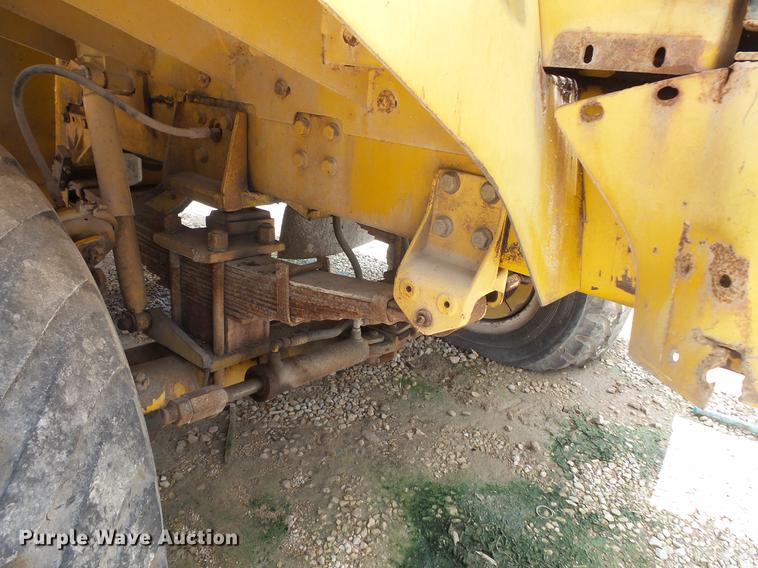 image for item DC1227 2002 Ag-Chem TerraGator 8104 sprayer