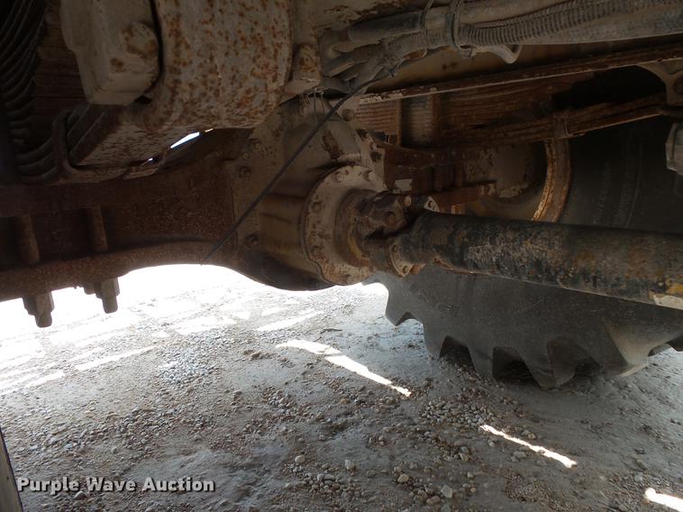 image for item DC1227 2002 Ag-Chem TerraGator 8104 sprayer