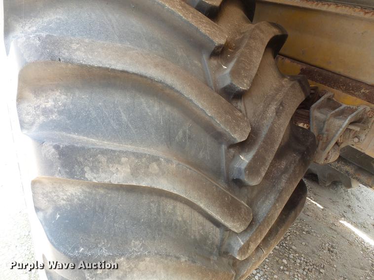 image for item DC1227 2002 Ag-Chem TerraGator 8104 sprayer