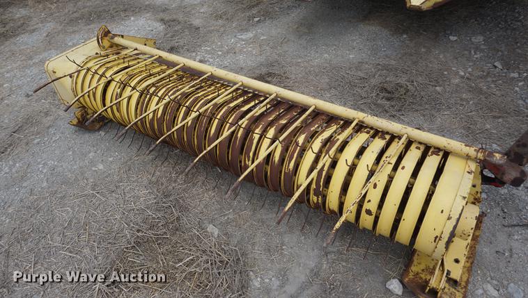 image for item DD7766 1982 New Holland 892 forage harvester