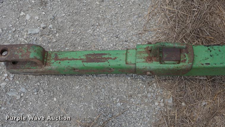 image for item DD7767 John Deere 716A silage wagon