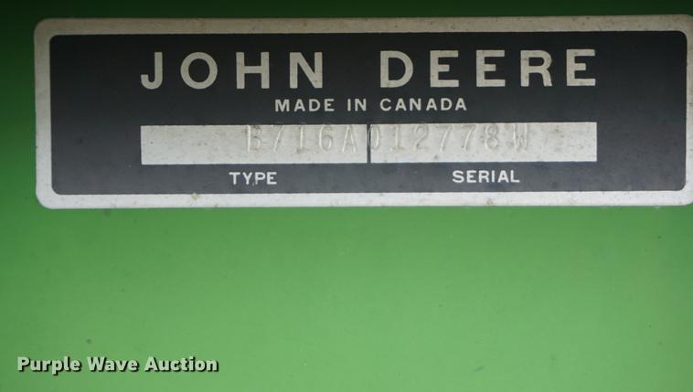 image for item DD7768 John Deere 716A silage wagon