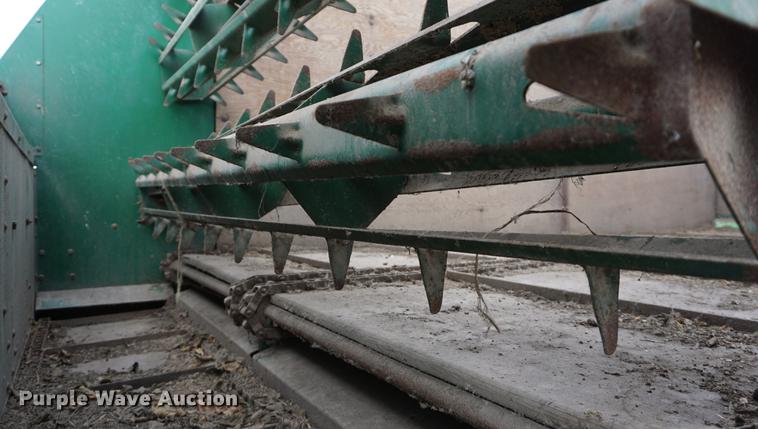 image for item DD7769 Badger BN950 feed wagon