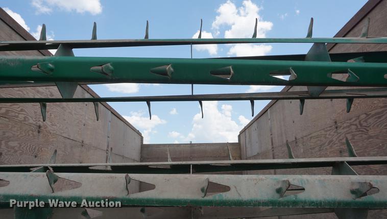 image for item DD7769 Badger BN950 feed wagon