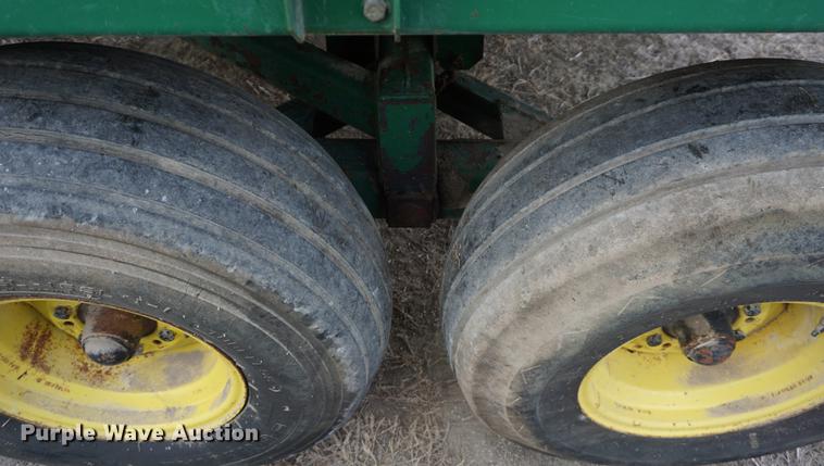 image for item DD7769 Badger BN950 feed wagon
