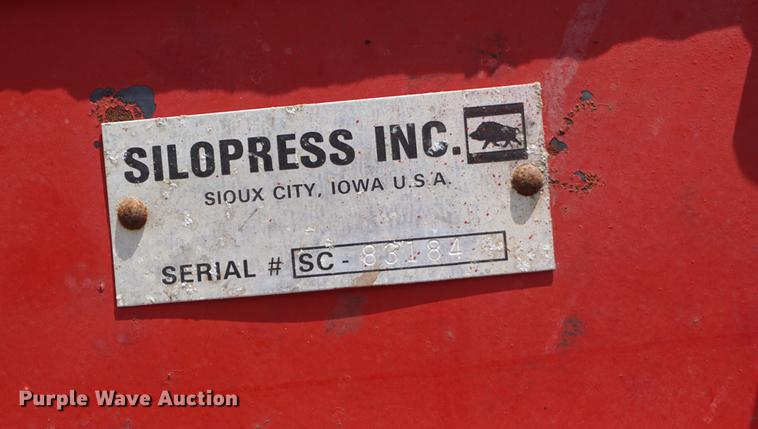 image for item DD7770 Silopress XPIII silage bagger