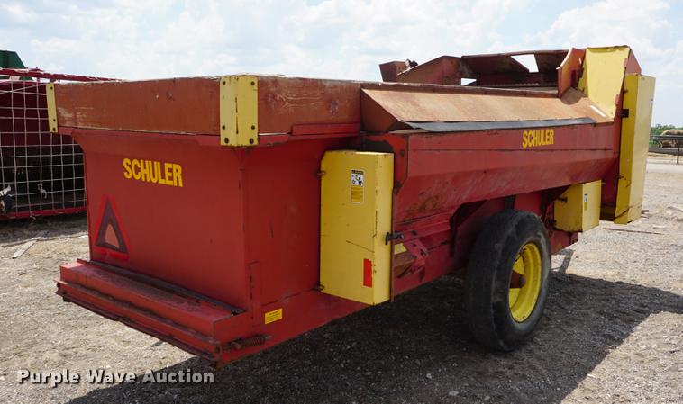 image for item DD7771 Schuler 175CM Cycle Mix feed wagon