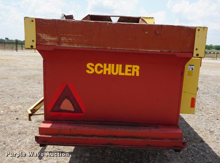 image for item DD7771 Schuler 175CM Cycle Mix feed wagon