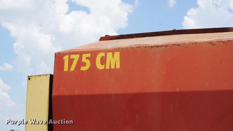 image for item DD7771 Schuler 175CM Cycle Mix feed wagon