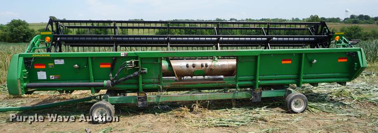 image for item DD7773 John Deere 625F flex head