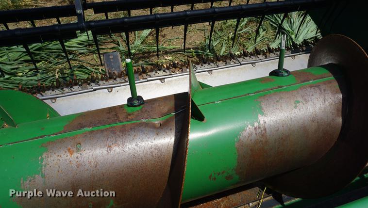 image for item DD7773 John Deere 625F flex head