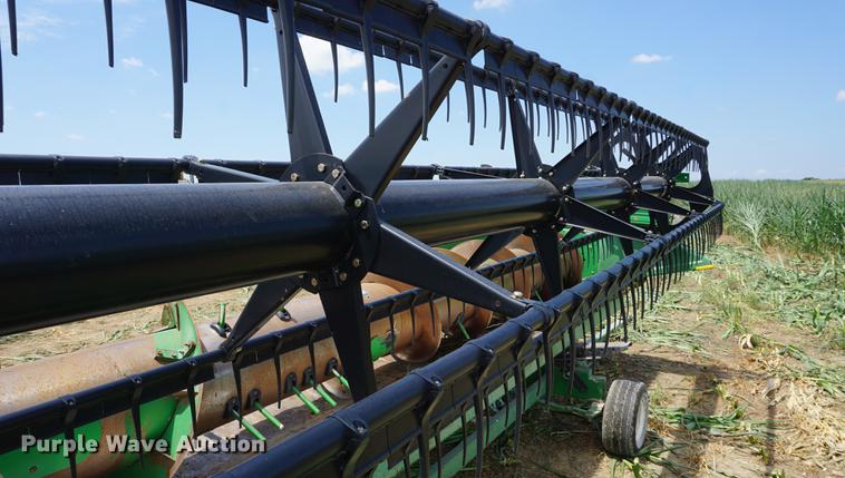 image for item DD7773 John Deere 625F flex head