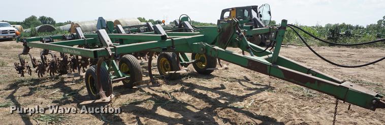 image for item DD7776 John Deere 550 Mulch Master mulch finisher