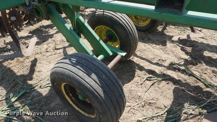 image for item DD7776 John Deere 550 Mulch Master mulch finisher