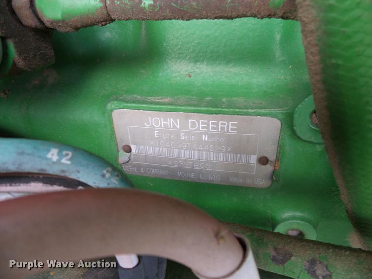 image for item DD8340 1994 John Deere 3830 windrower