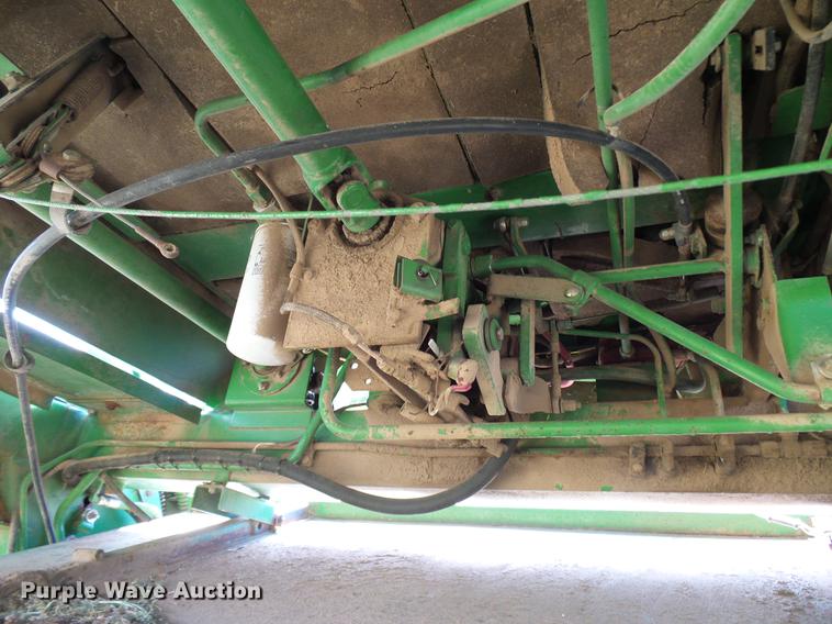 image for item DD8340 1994 John Deere 3830 windrower