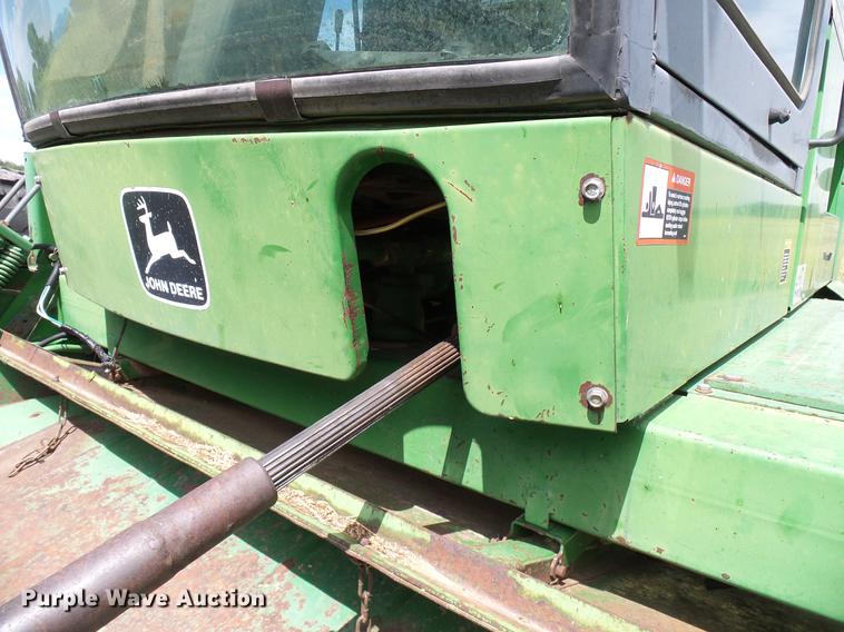 image for item DD8340 1994 John Deere 3830 windrower