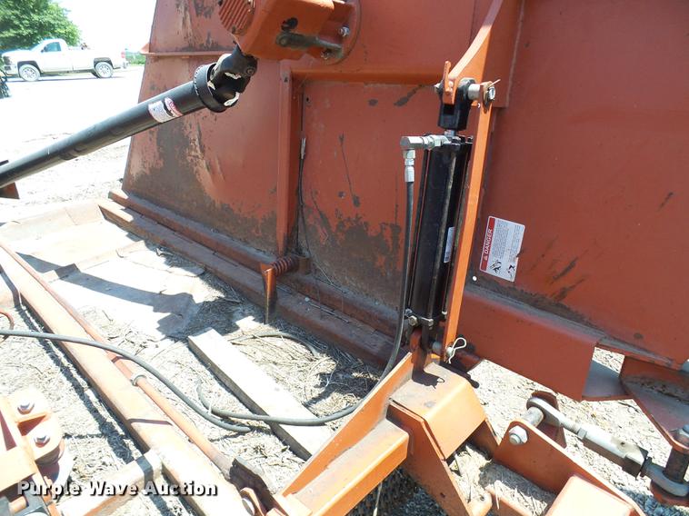 image for item DD8643 2001 Rhino SR20M batwing rotary mower