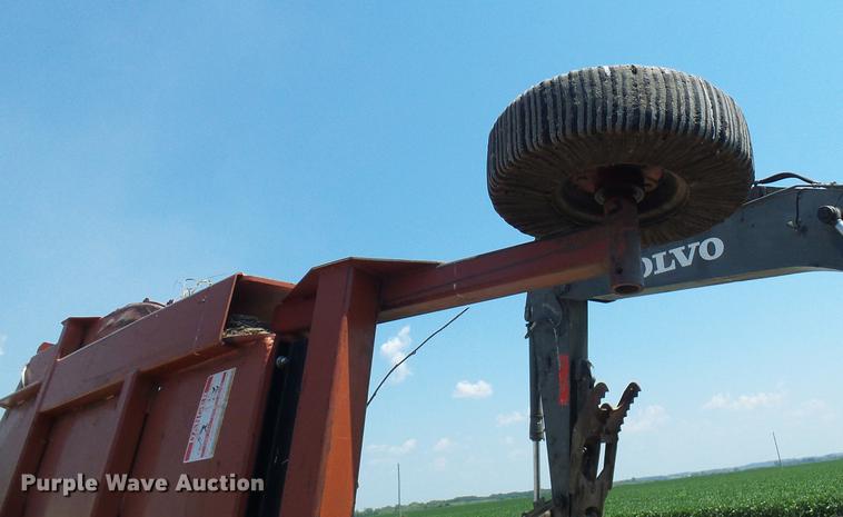 image for item DD8643 2001 Rhino SR20M batwing rotary mower