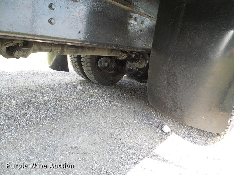 image for item DD8645 1988 International F1954 grain truck