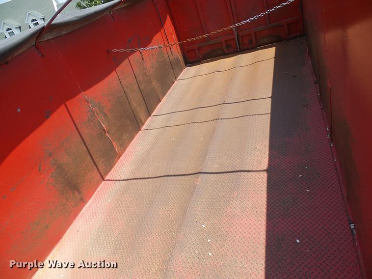 image for item DD8645 1988 International F1954 grain truck