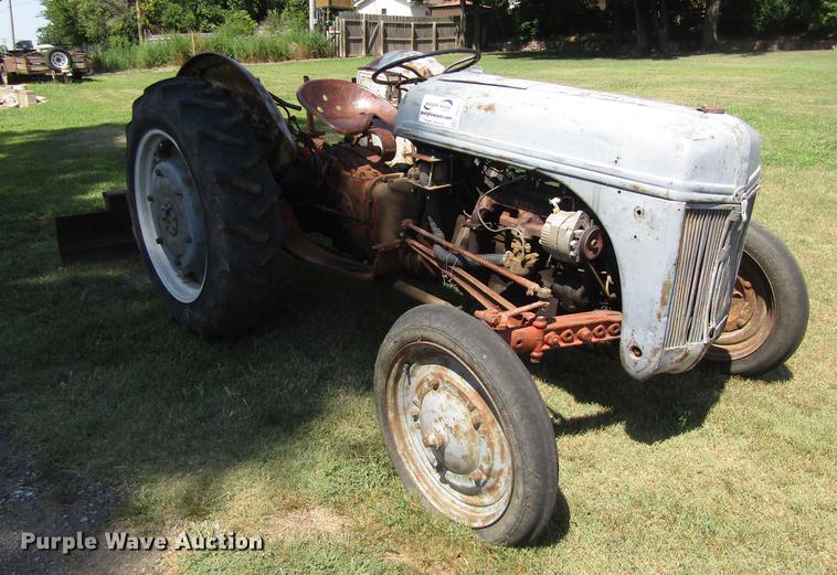 image for item DD8855 Ford 2N tractor