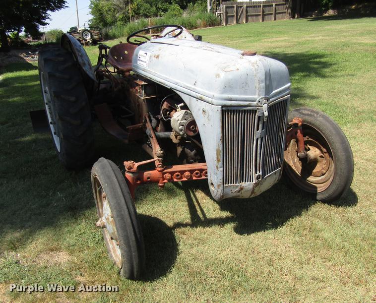 image for item DD8855 Ford 2N tractor