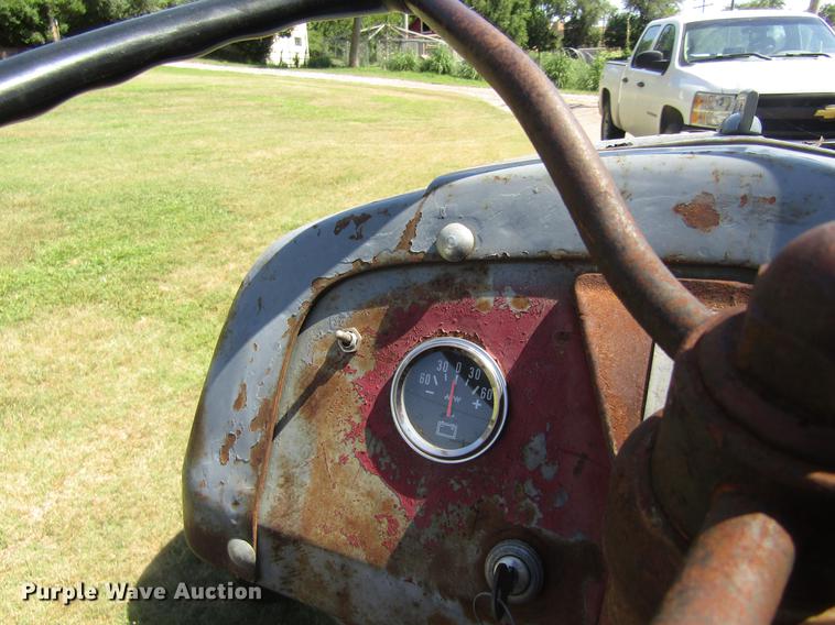 image for item DD8855 Ford 2N tractor