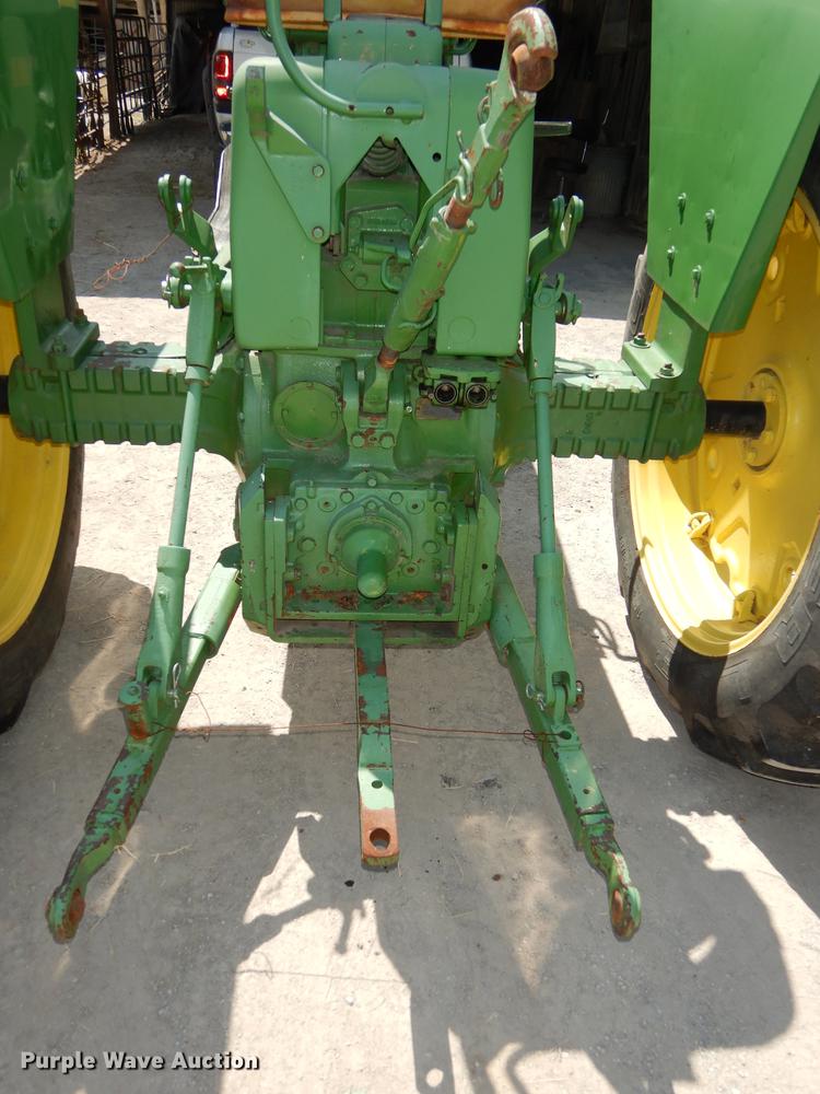 image for item DE1828 1961 John Deere 3010 tractor