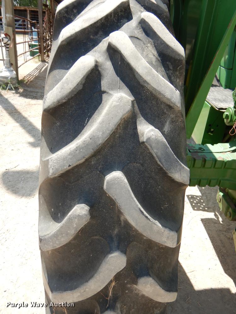 image for item DE1828 1961 John Deere 3010 tractor