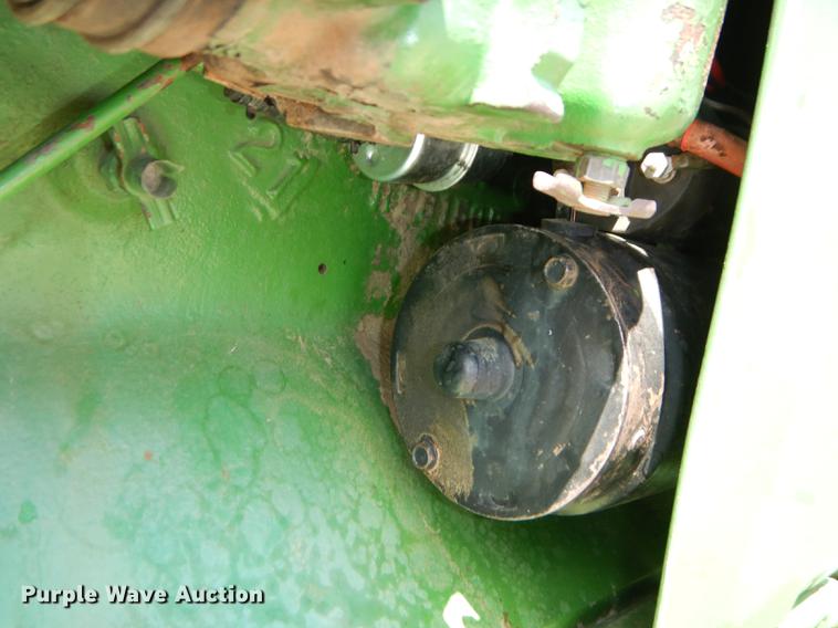 image for item DE1828 1961 John Deere 3010 tractor