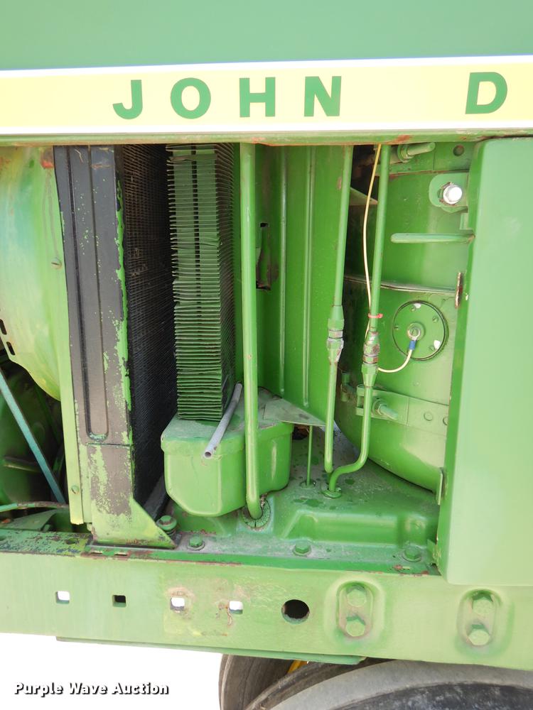 image for item DE1828 1961 John Deere 3010 tractor
