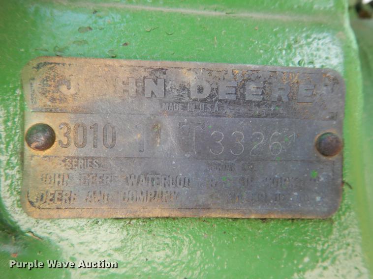 image for item DE1828 1961 John Deere 3010 tractor
