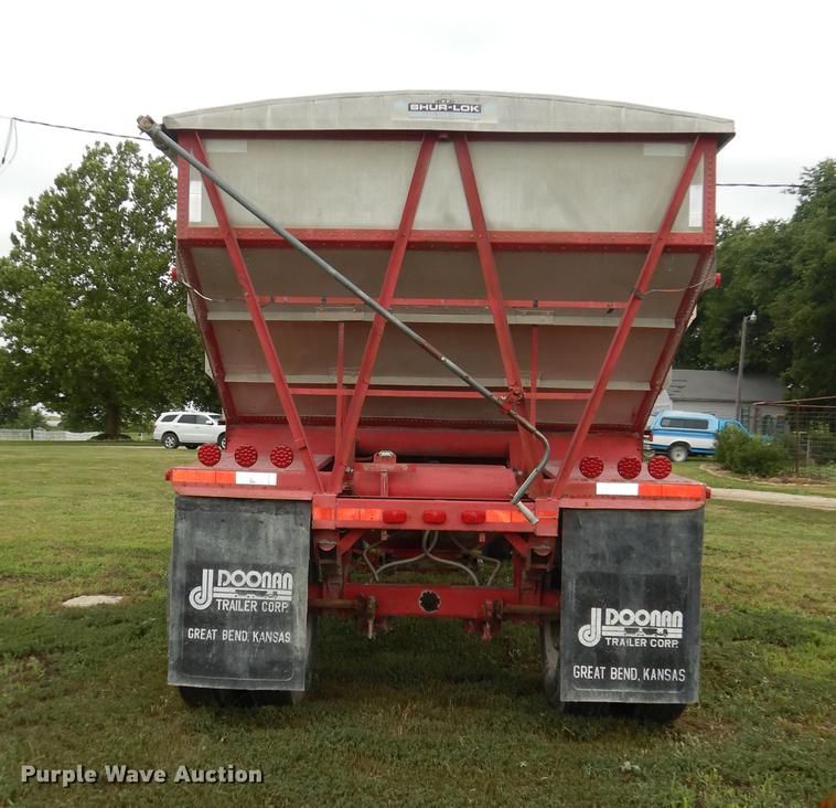 image for item DE1839 1976 Doonan pup trailer