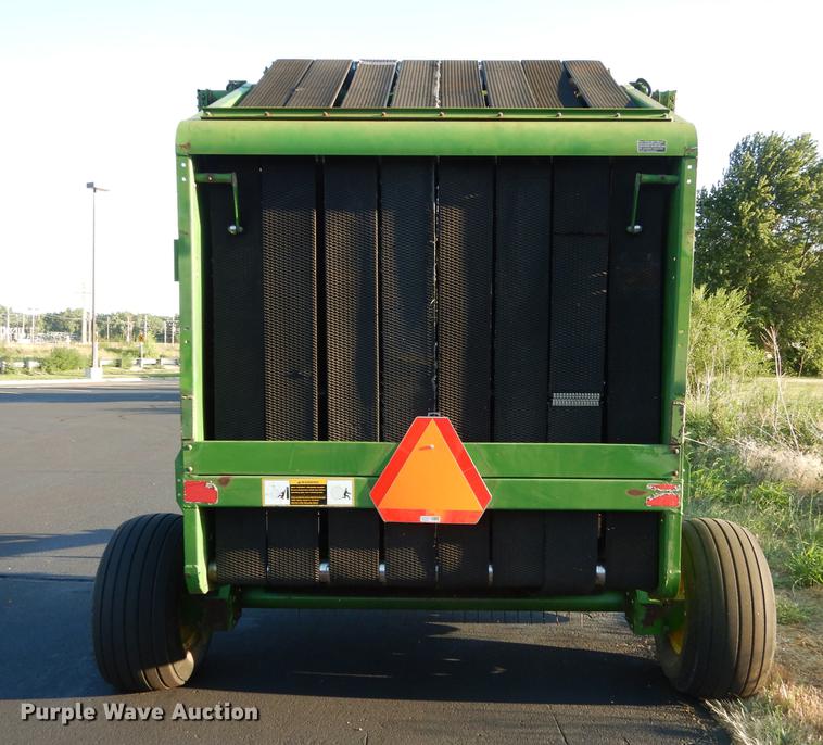 image for item DE1851 1991 John Deere 535 round baler