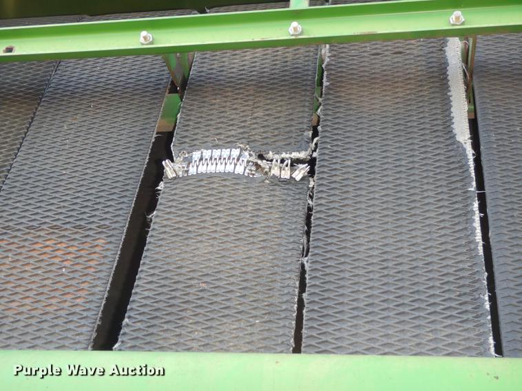 image for item DE1851 1991 John Deere 535 round baler