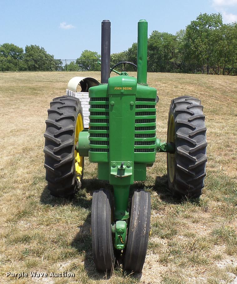 image for item DP9502 John Deere G tractor