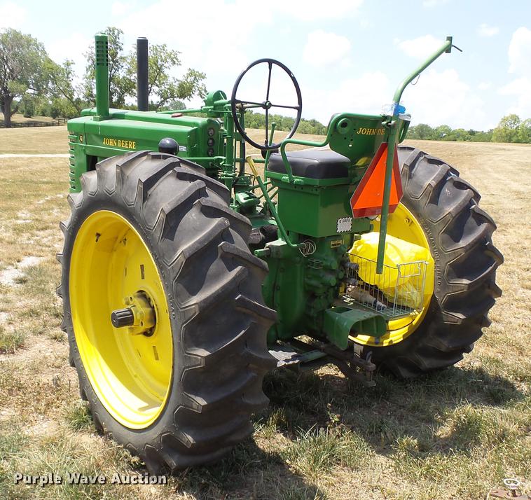 image for item DP9502 John Deere G tractor