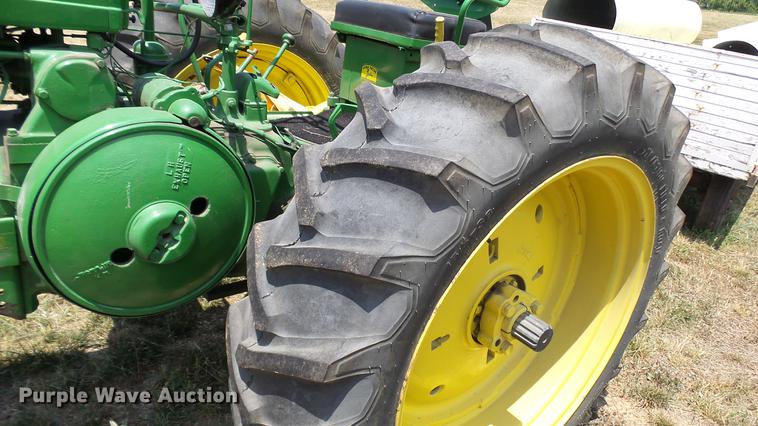 image for item DP9502 John Deere G tractor